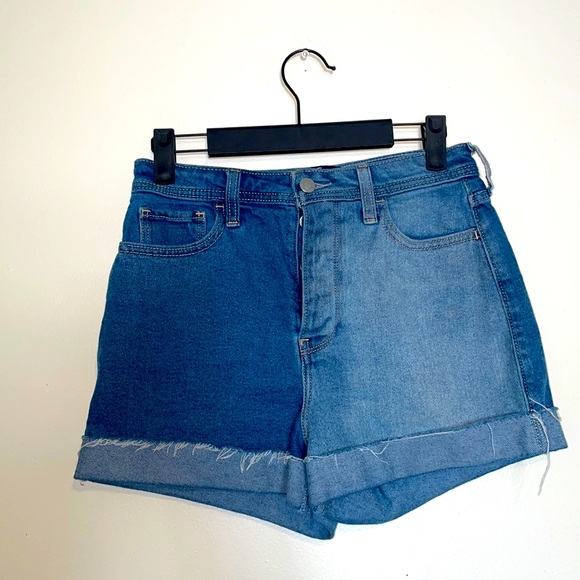 Hollister Pants - Hollister | Ultra High Rise Mom Shorts Two Toned